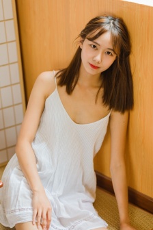 好看的冰丝美女图片